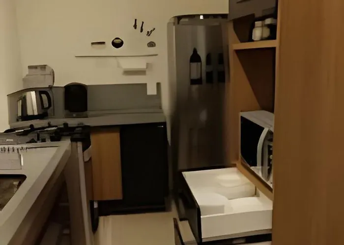 Apartamento Superprático-amplo Apê Com Garagem Em Bairro Nobre *