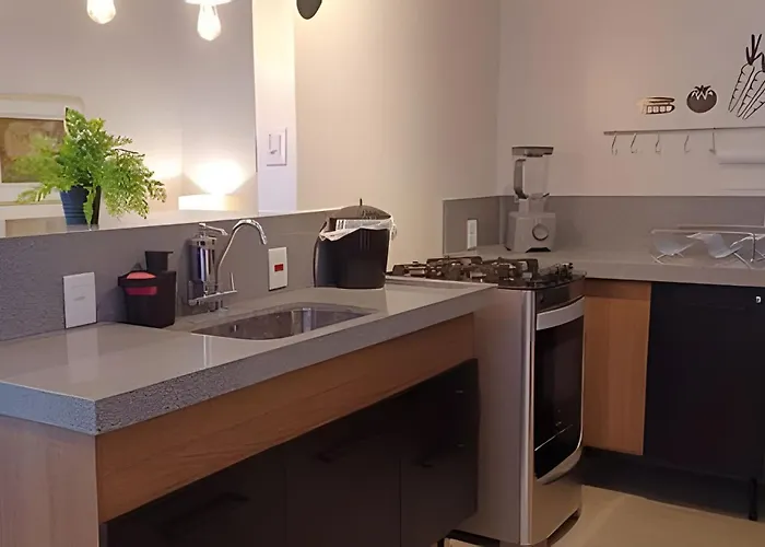 Apartamento Superprático-amplo Apê Com Garagem Em Bairro Nobre